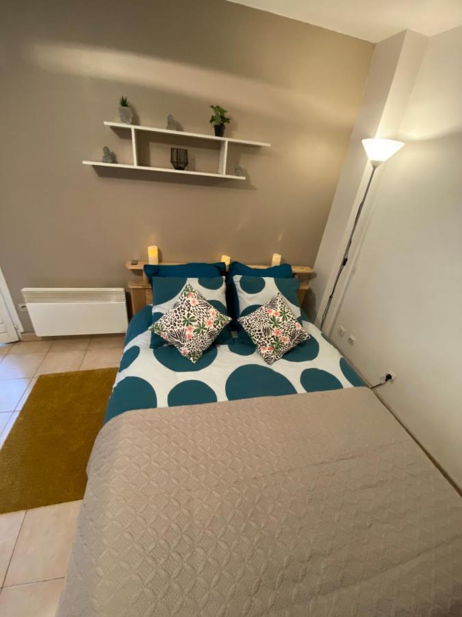 Appartement Cosy Avec Jardin Privatif Et Garage Fontainebleau Kültér fotó