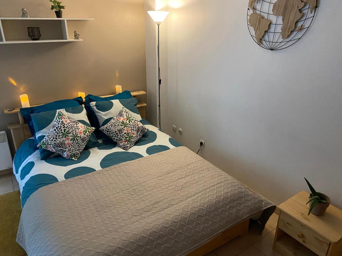 Appartement Cosy Avec Jardin Privatif Et Garage Fontainebleau Kültér fotó